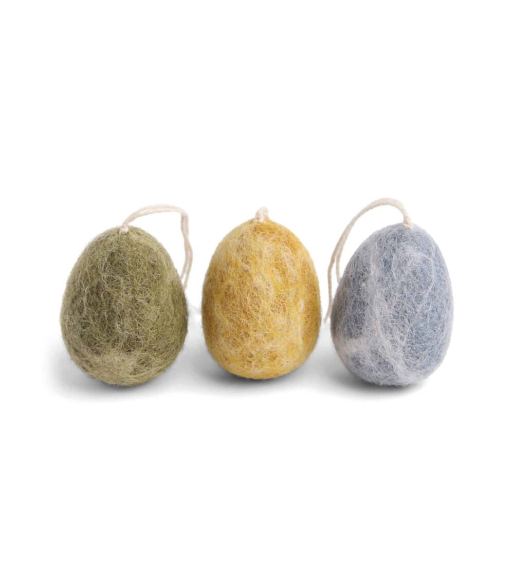 easter eggs, easter eggs in wool, marbled filtæg, easter decorations, decorations to hang, en gry &amp; sif decorations, én gry &amp; sofie, remix by sofie, fairtrade