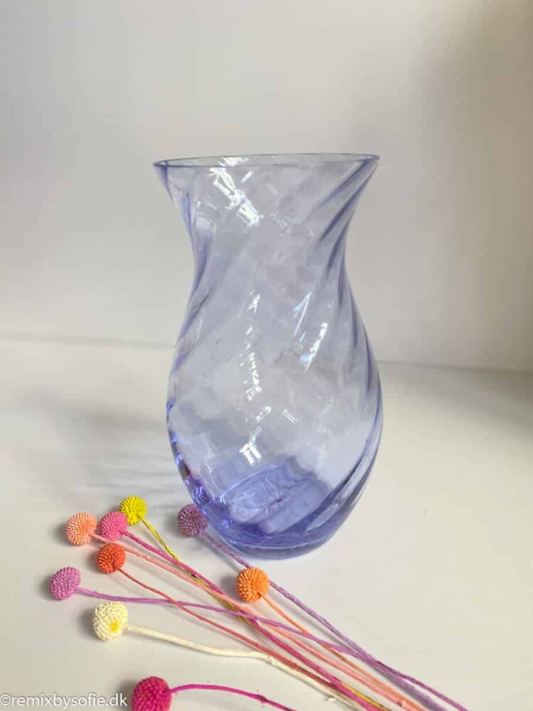 anna von lipa oslo swirl vase i syen lilla