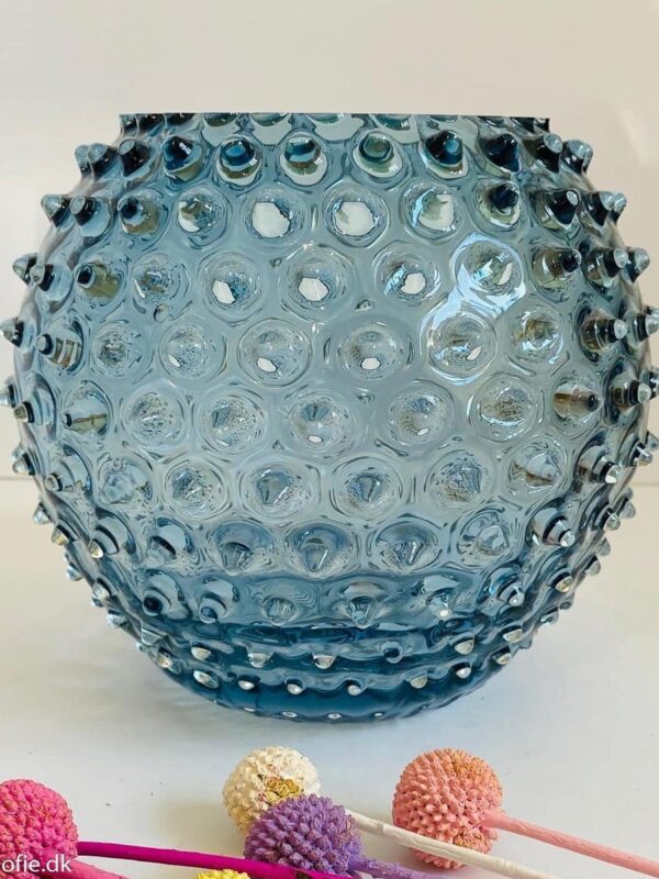 pindsvine vase 18 cm i blue smoke
