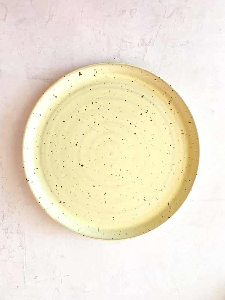 plate, breakfast plate, dessert plate, plate, handmade plate, handmade ceramics, ceramic plates, remix by sofie, table setting, trine lise ceramics, trine lise keramikk