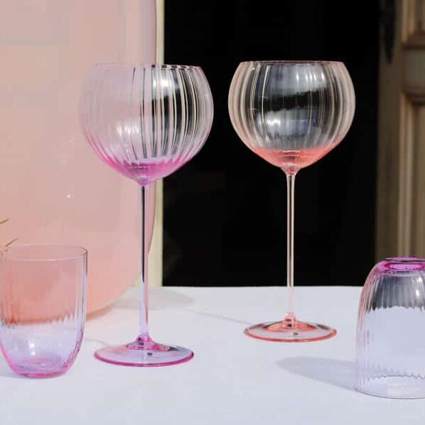wineglass, handblown, lyserødt glas, remix by sofie,anna von lipa vinglas, rødvinglas, vinglas, mundblæst vinglas, vinglas, lyon vinglas