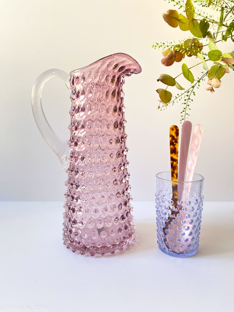 light violet, pitcher, table setting, water pitcher with handle,remix by sofie, anna von lipa pitcher, anna von lipa pindsvine pitcher, pindsvine pitcher, pindsvine pitcher,hobnail jug, hobnailglass, pindsvine pitcher, anna von lipa tall pitcher, eiffel pitcher, anna von lipa glass, anna von lipa dealer
