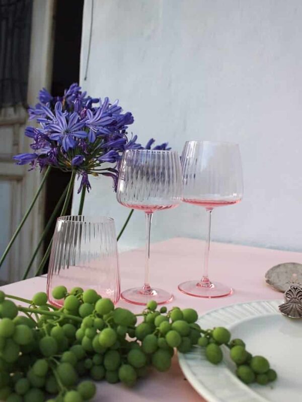 anna von lipa glas, anna von lipa vinglas, vinglas, wineglass, glas til vin, mundblæst glas, vinglas, borddækning, lyon vinglas,
