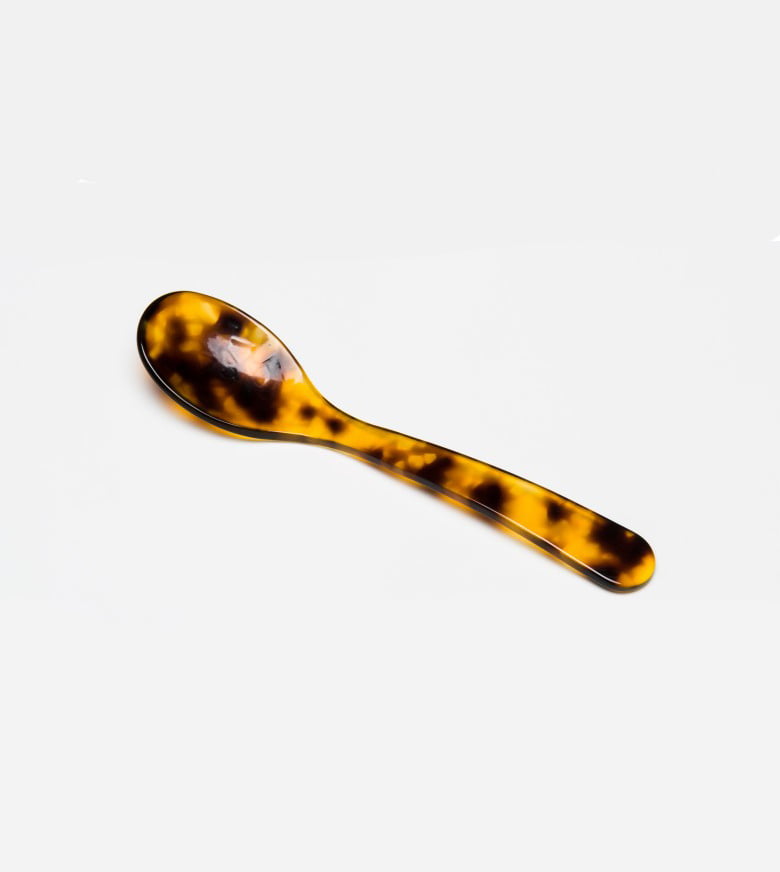 æggeske, heim söhne, g.f heim søhne, G.F heim Schöne, ske plastik, æggeske, morgenbord, borddækning,bestik, remix by sofie, ske, spoon, tortoise, tortoiseshell, akrylglas, æggeske