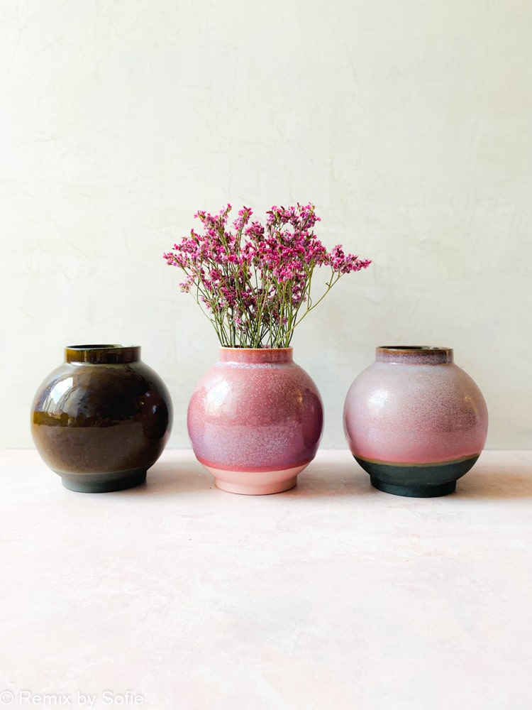 lena pedersen ceramics, ceramic vase, ceramic flowerpot , vase in ceramic, vase in porcelain, vase in coloured clay, crystal glaze , vase in dark clay, remix by sofie