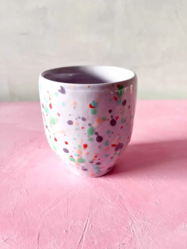 Karneval espresso kop - lilla med confetti