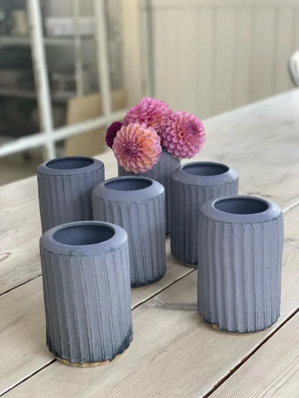 Keramik vase med riller - Blå/lilla