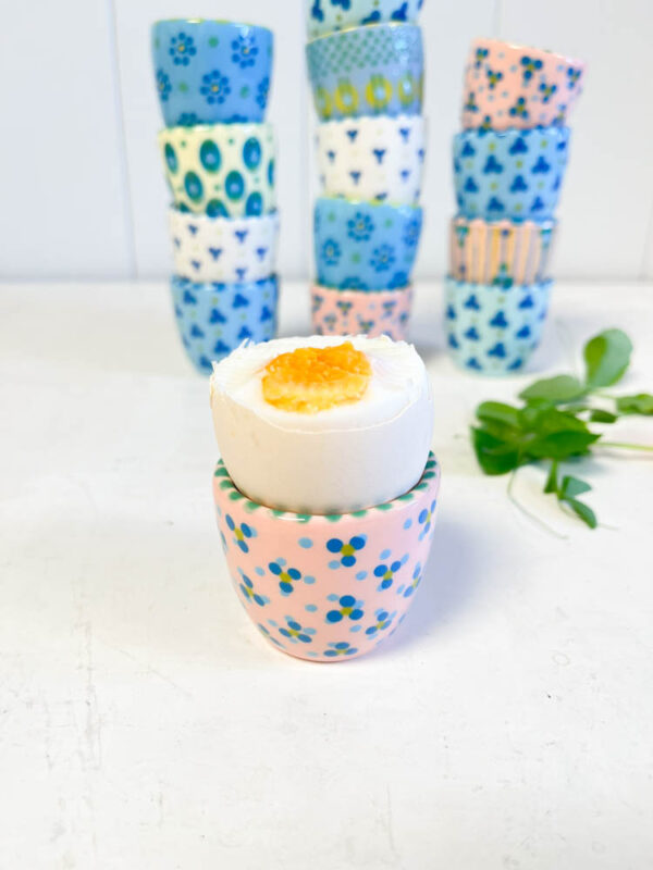 æggebæger potters work pastelfarver mahabaserien fra remix by sofie