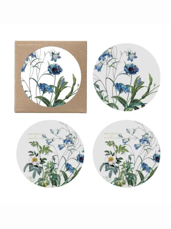 borskånere eller coasters til glas og varme ting fra koustrup & co i birketæ med blå blomster