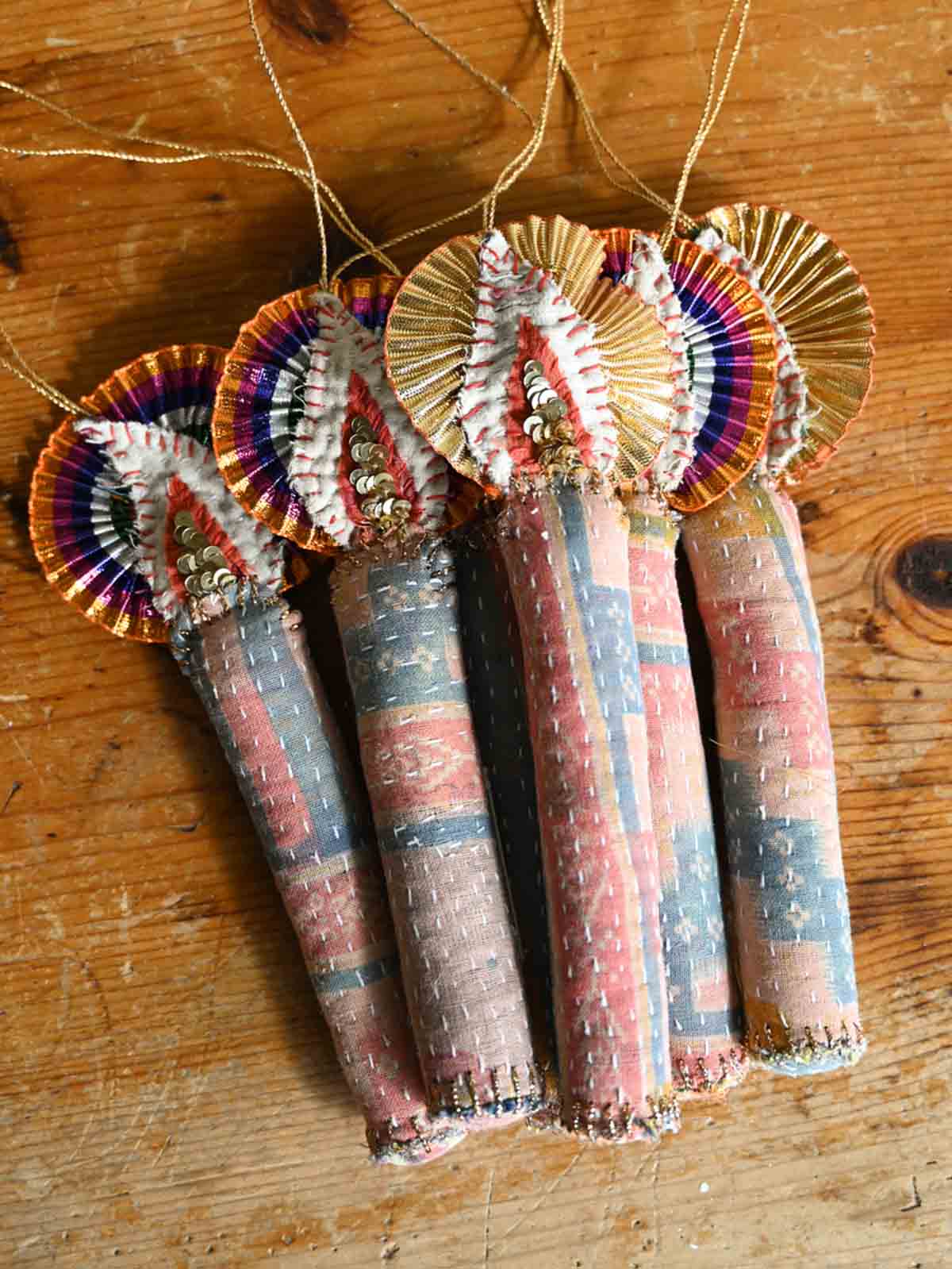 Kantha Lys (Light) - Blue wave is coming