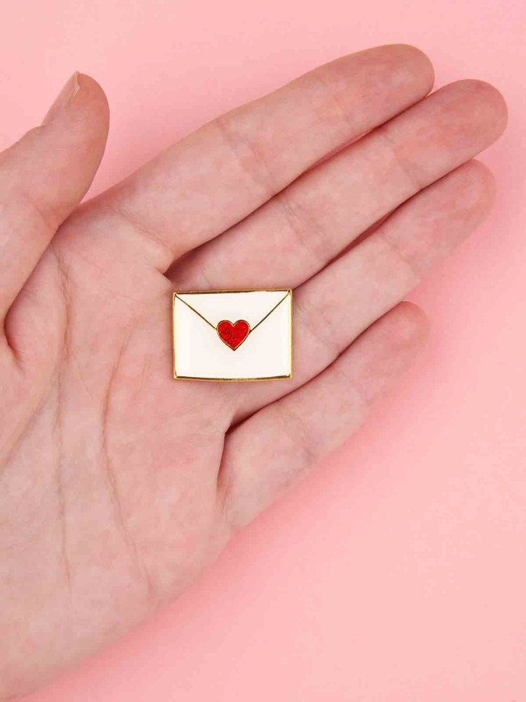 pin love letter