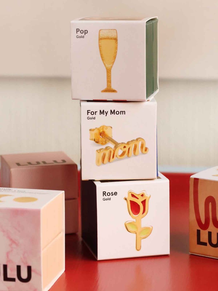 lulu copenhagen øreringe i sølv og guld med mom