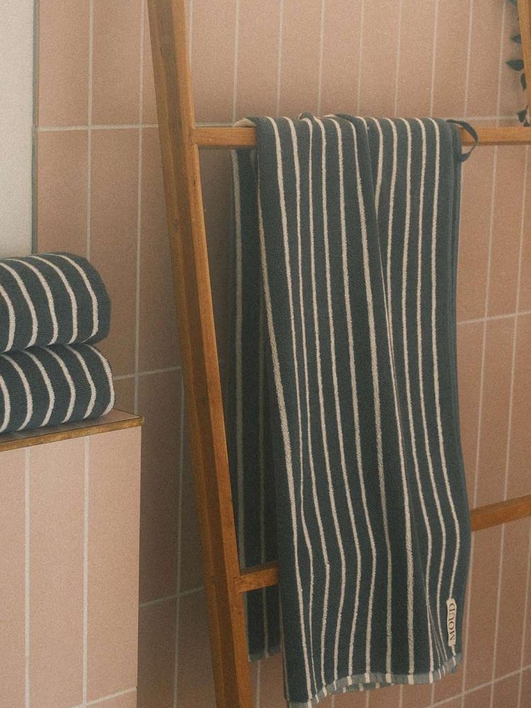 Håndklæde "Lino" – Stribet i Moss Green - Billede 3