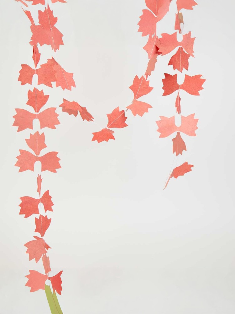 Guirlande med papir - Maple